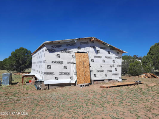 47474 N ANTELOPE DR, SELIGMAN, AZ 86337, photo 3 of 18