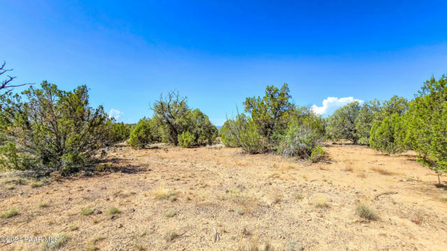 1800 W JOSEPH DR, ASH FORK, AZ 86320 - Image 1