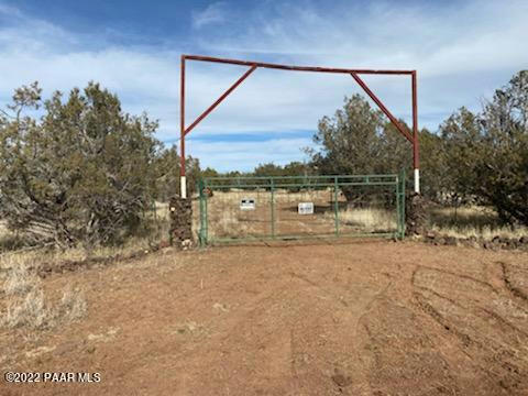 3177 N HILLSIDE ROAD, ASH FORK, AZ 86320, photo 5 of 5