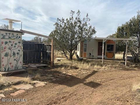 3177 N HILLSIDE ROAD, ASH FORK, AZ 86320, photo 2 of 5