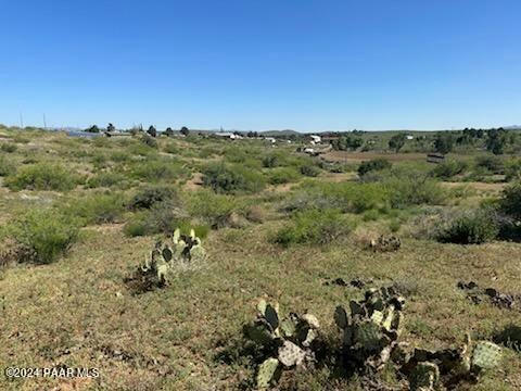 13084 S STATE ROUTE 69, MAYER, AZ 86333, photo 2 of 4